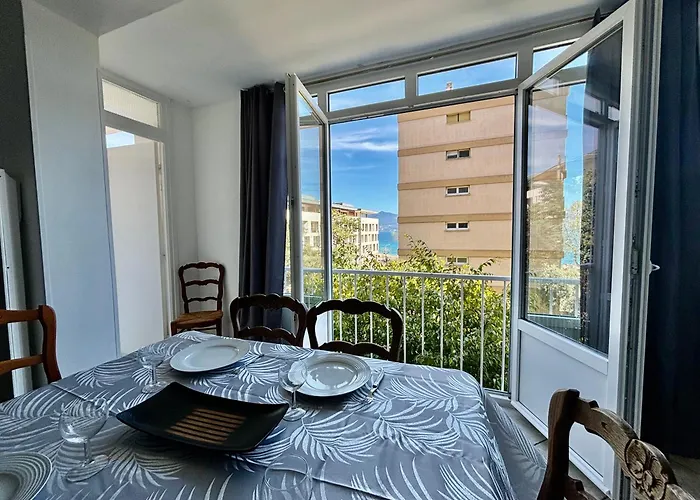 Apartment Grand T3 Avec Vue - Proche - Parking & Ac Ajaccio (Corsica)