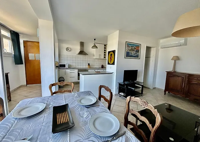 Apartment Grand T3 Avec Vue - Proche - Parking & Ac