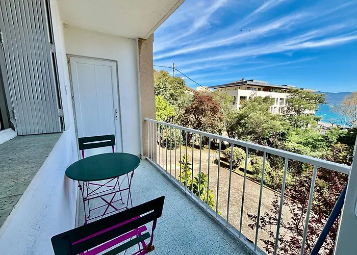 Grand T3 Avec Vue - Proche - Parking & Ac Apartment Ajaccio (Corsica)