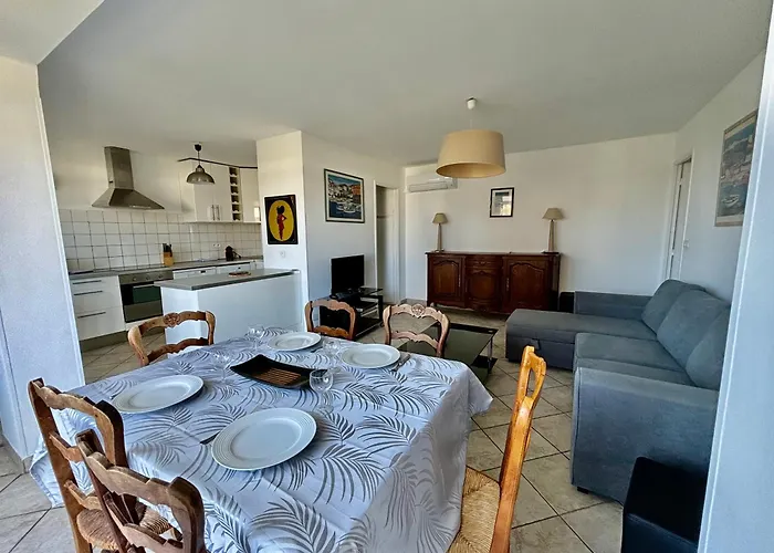 Grand T3 Avec Vue - Proche - Parking & Ac Apartment Ajaccio (Corsica)