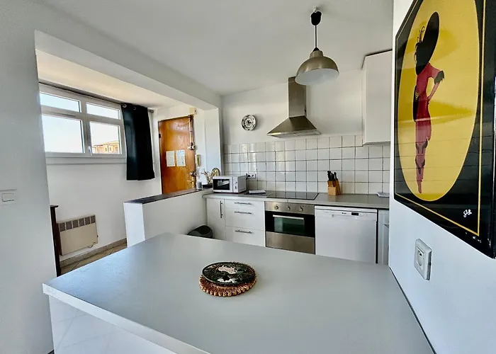 Grand T3 Avec Vue - Proche - Parking & Ac *